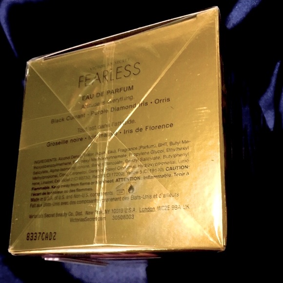 Victoria’s Secret FEARLESS fragrance for her 100 mL / 3.4 fl oz - Picture 7 of 12